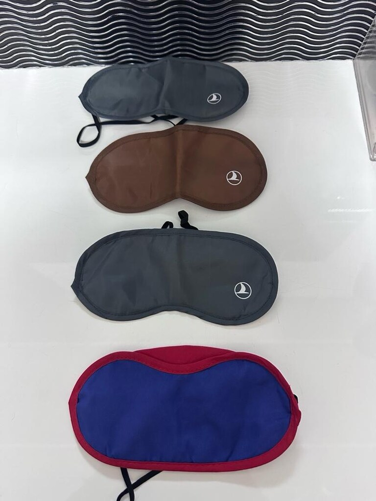Rahat ve Şık Uyumlu Uyku Maskeleri - 2