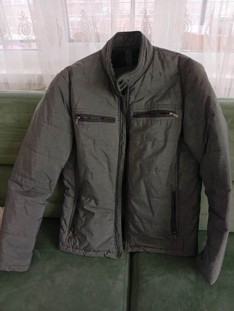 LC Waikiki marka, M, beden, içi elyaflı fermuarlı kışlık mont. - 4
