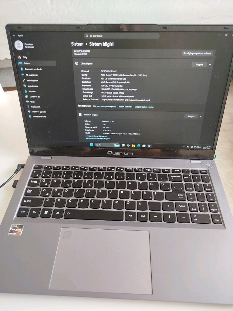 Quantum laptop yeni - 2