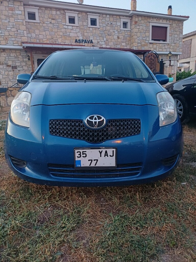 TOYOTA YARIS DIZEL - 7