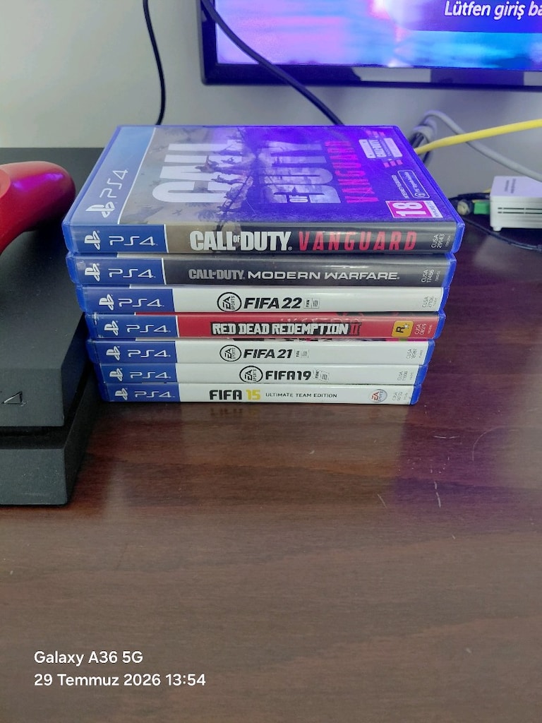 Play station 4 yanında 7 oyun - 2