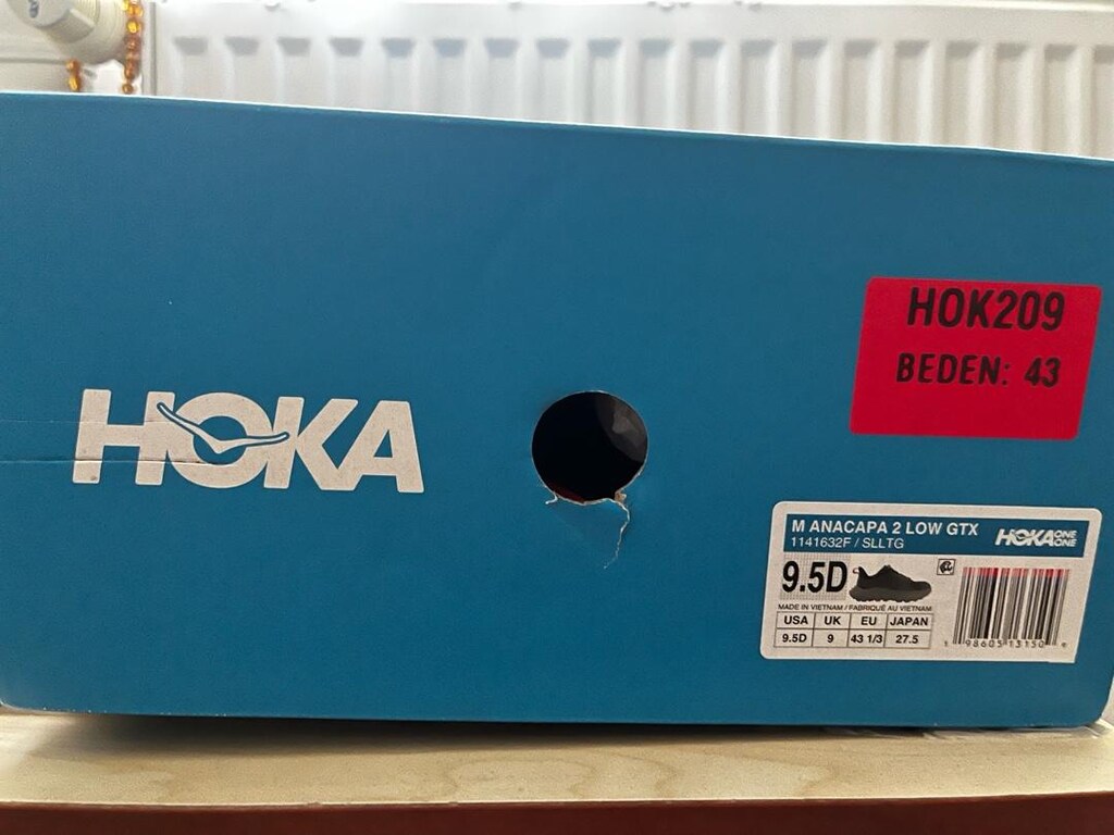 HOKA marka su geçirmez koşu ve arazi şartları için uygun spor ayakkabı - 4