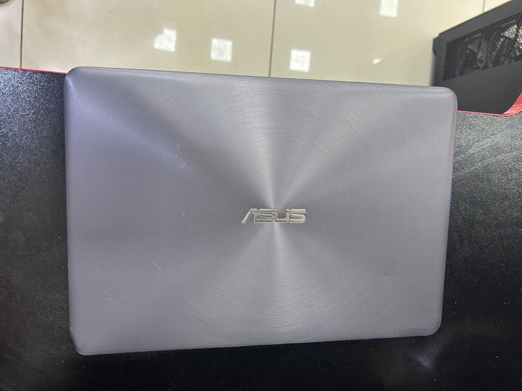 Asus Zenbook UX305F Core M 256 SSD 4K Ekran Kredi Kartı Geçerli - 7