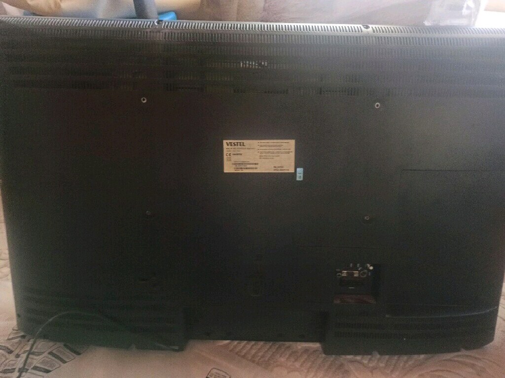 VESTEL 42 VF 7011 LCD TV 106 - 4