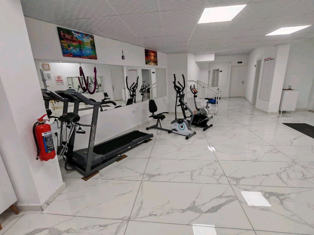 TÜM ESYALAR İS YERİ KAPATILACAGİ İCİN SATILIK - 5