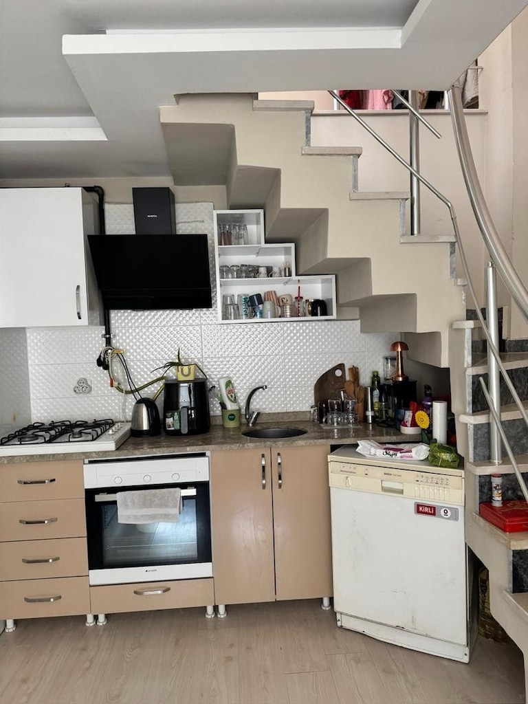 Komple Ev Eşyası Satılık – Öğrenci Evi Hazır Kurulu - 6