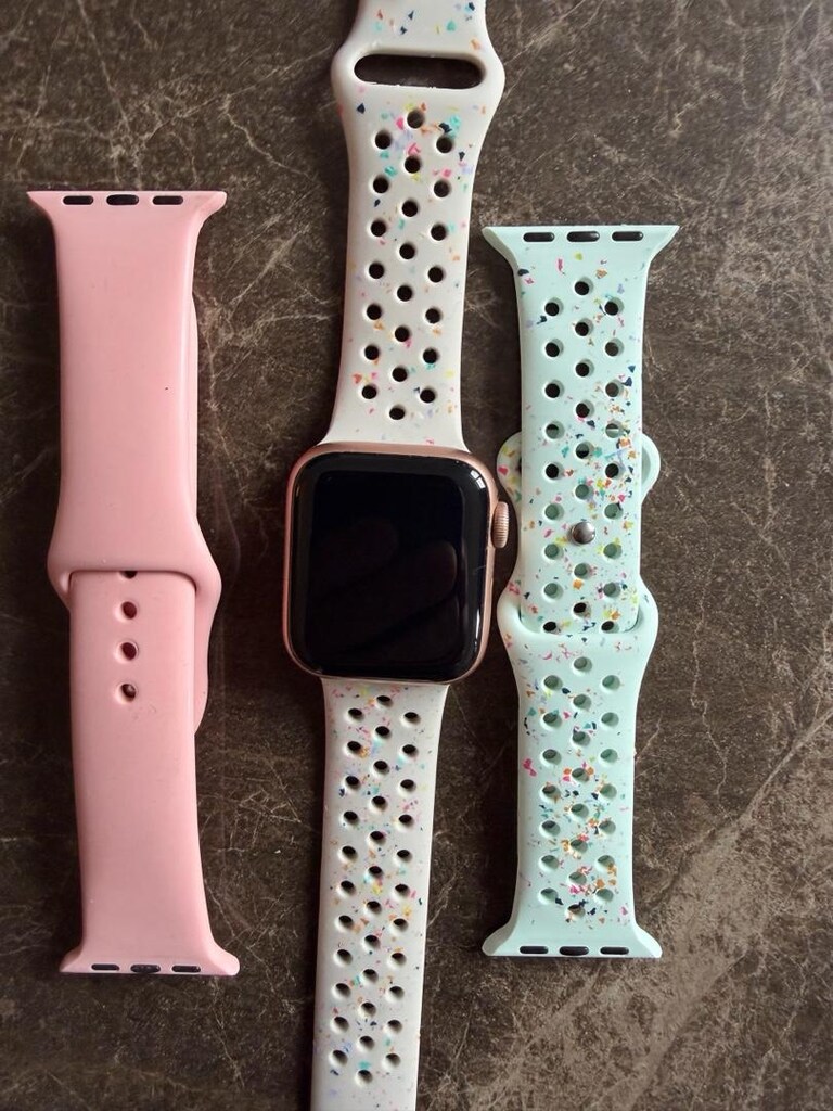 Apple Watch SE GPS 40mm 1. Nesil - 2