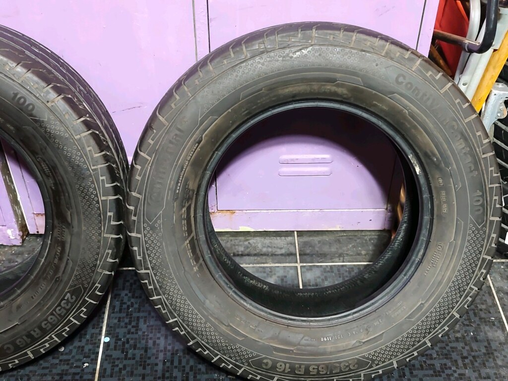 235 65 16 C continental 2 adet lastik - 3