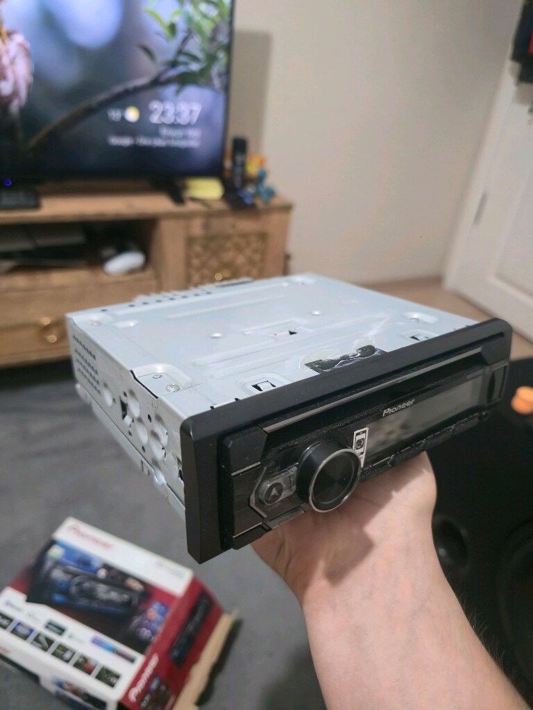 Pioneer DEH-S4250BT - 3
