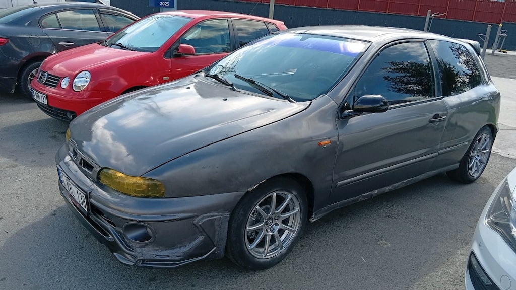 Fiat Bravo 1998 coupe - 15