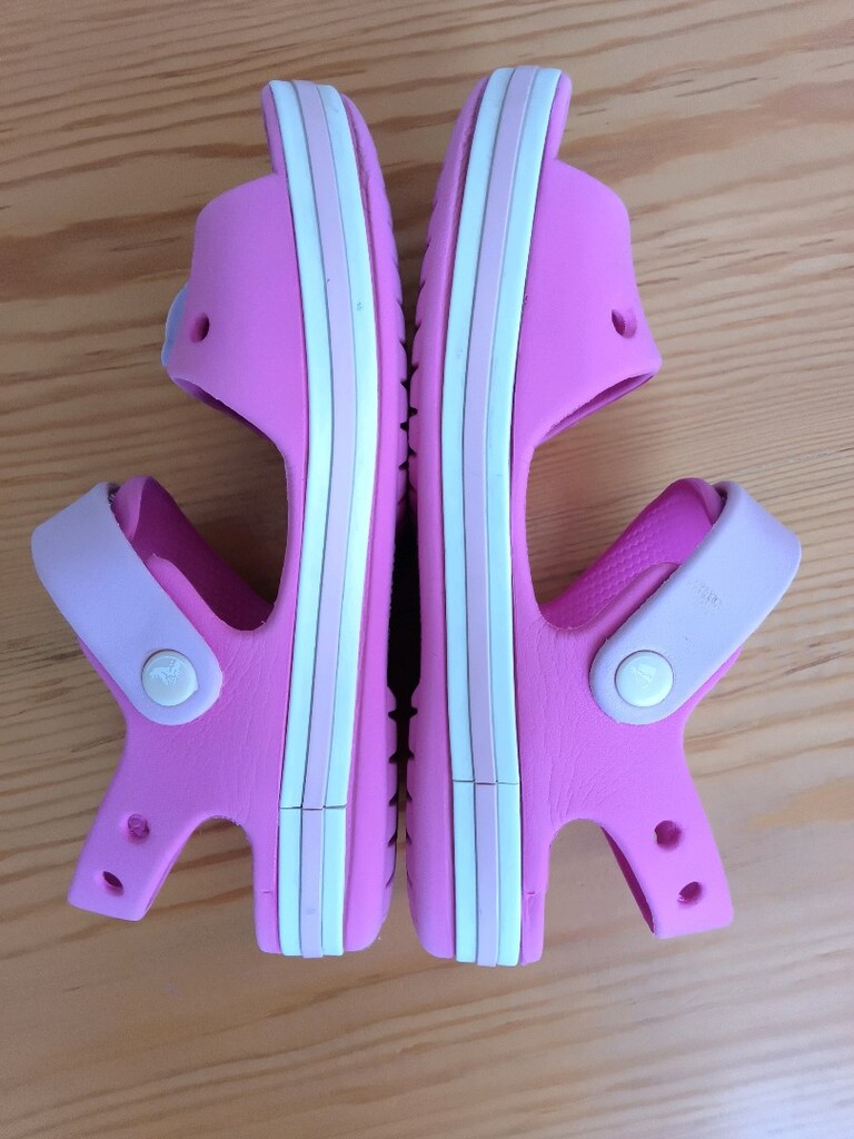 31-32 beden kız çocuk orijinal crocs sandalet j1 - 4