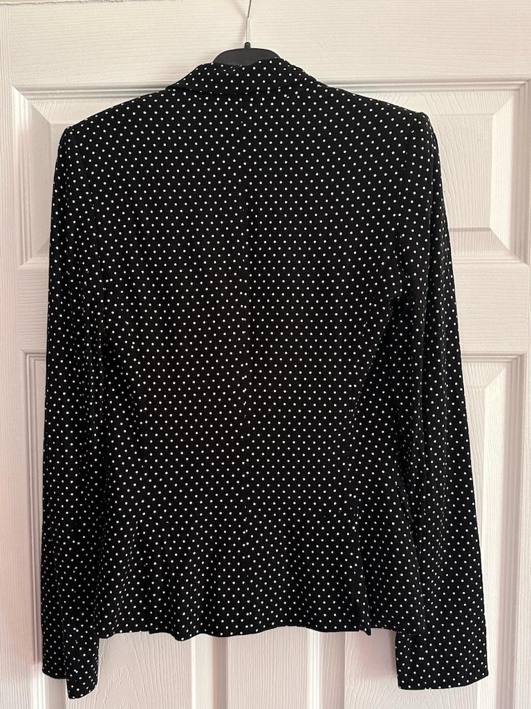 mango vatkalı puantiye desen blazer ceket — görsel 2/4