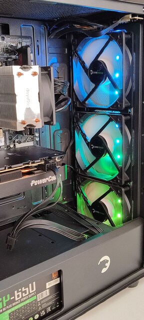 AMD RYZEN 5-7600 16 GB RAM 1 TB SSD RX 9060 XT FATURA GARANTİLİ