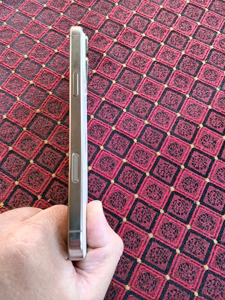 İPHONE 16 PRO MAX 256 YD