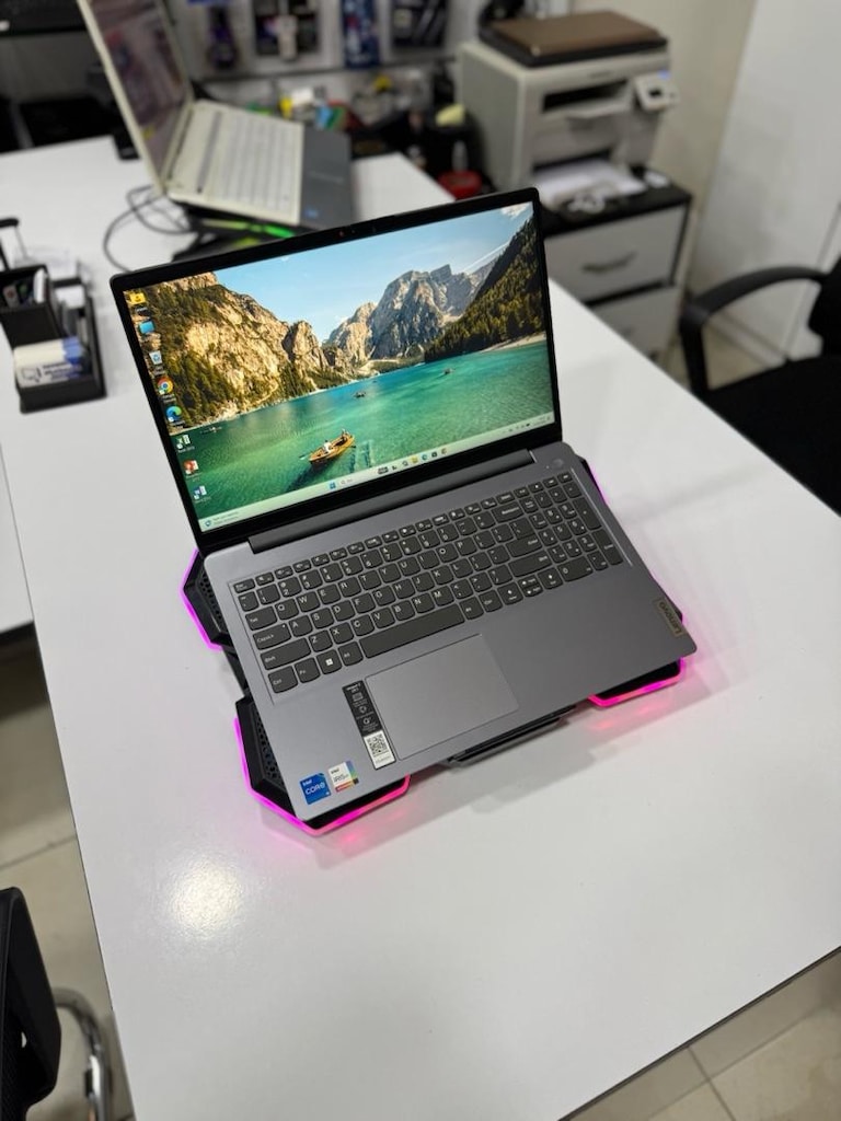 NOKTA HATASIZ LENOVA İDEAPAD DOKUNMATİK EKRANLI LAPTOP ~ İNTEL i5 - 4