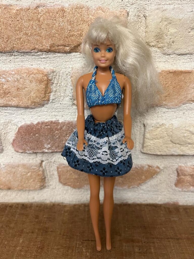 barbie sparkle beach 1966 bebek - 3