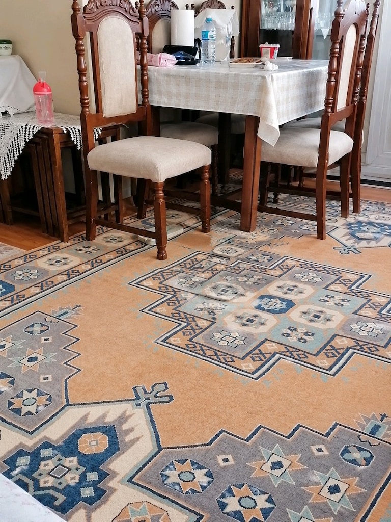 Kalın Halı - 2