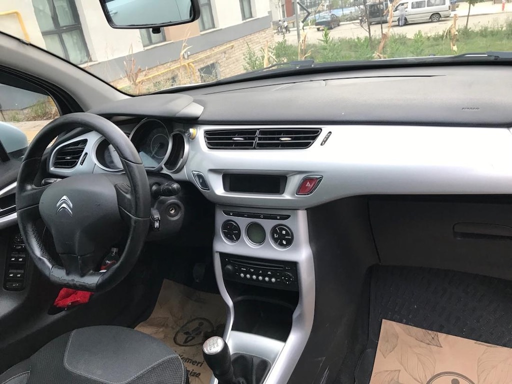 Citroen C3 (2011 zenit cam tavan Confort paket ) - 9