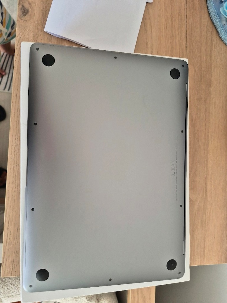 Macbook Air hatasız sıfır - 4