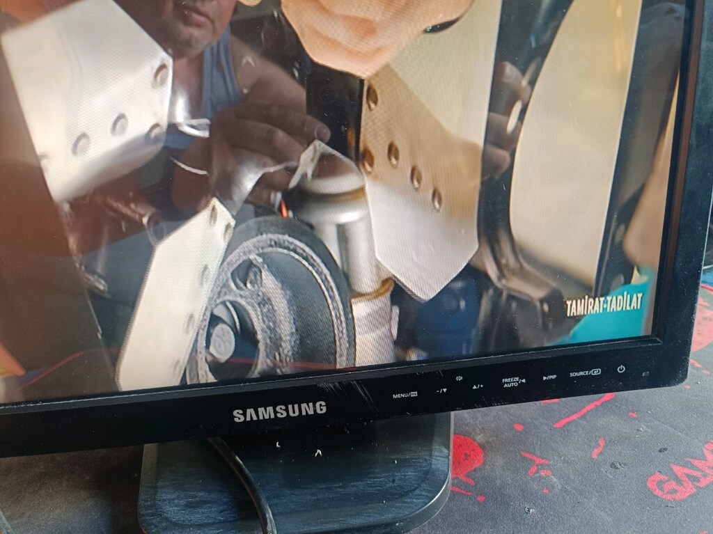 HDMI VGA Hoparlör Monitör& TV 19" süper - 12