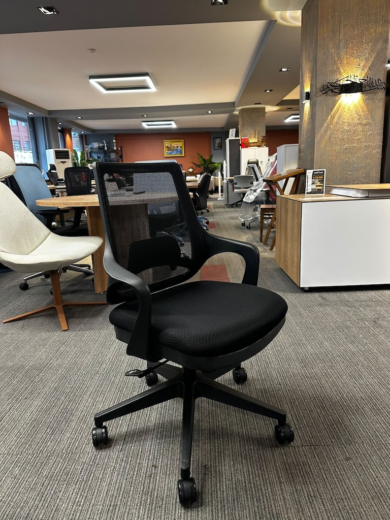 KLAS OFİS ÜSKÜDAR SİYAH FİLELİ ÇALIŞMA KOLTUĞU SIFIR - 2