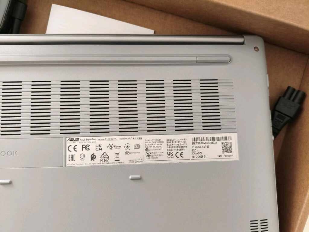 Asus Expertbook P1 P1503CVA Intel Core 5 210H 8 GB Ddr5 512 GB SSD 15. - 6
