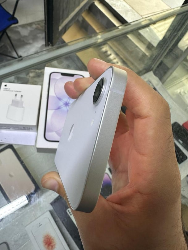 MÜHENDİSCELLDEN YURTİÇİ İPHONE 17E 256 GB 1.5 AYLIK HATASIZ - 6