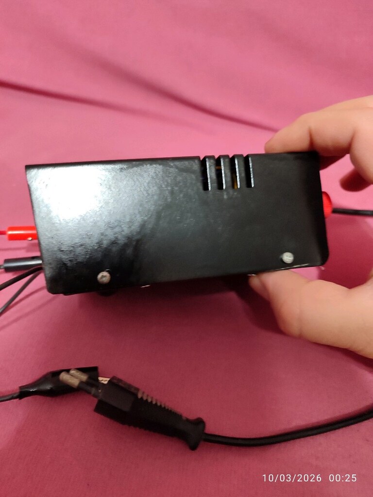 ayarlı1.3 15.5volt mak3amper göstergeli adaptör 900tl - 10