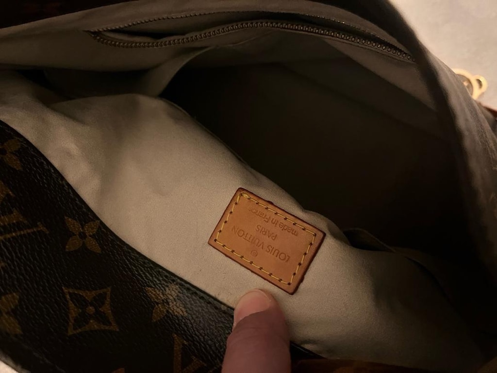 Louis Vuitton - 7