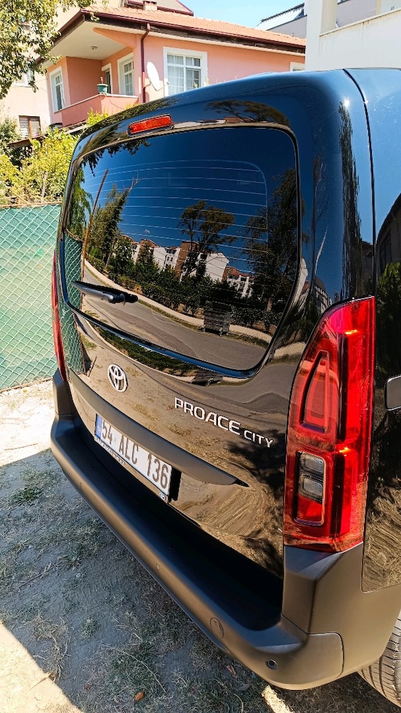 Toyota proacity 2024 model aile arabası - 7