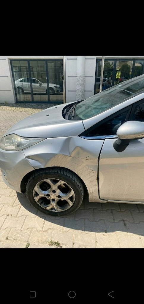 2010 Fiesta 1.4 tdci titanyum - 14