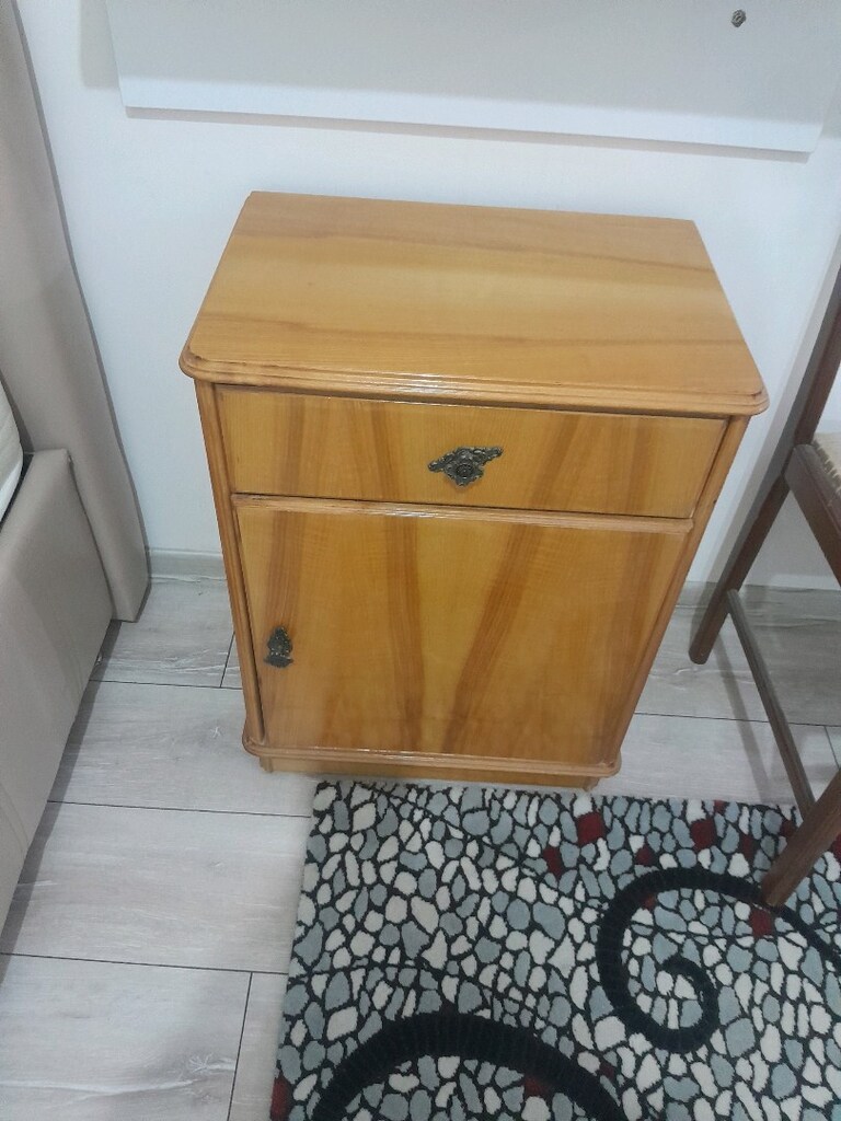 cekmeceli dolap iki tane sifoniyer bir tane kirli sepeti - 3
