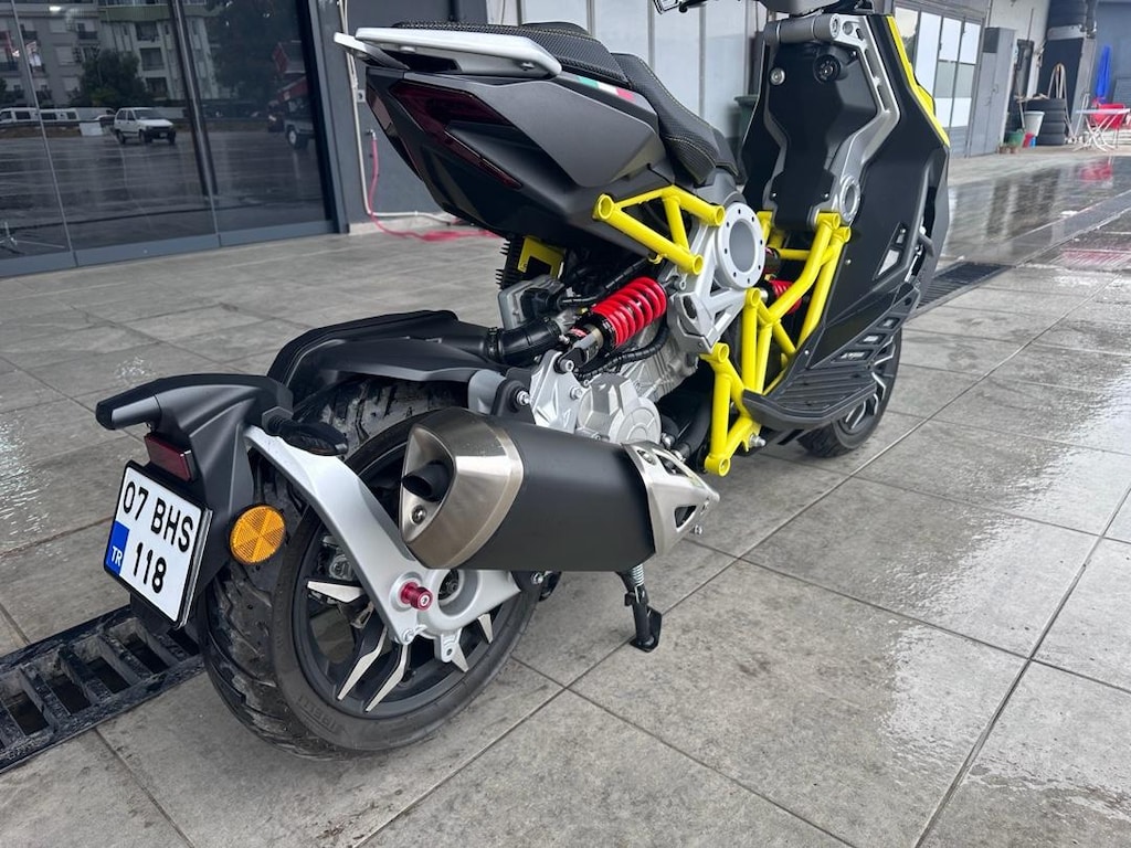 2023 italjet dragster malossi 200 cc SARI 1.700 km - 13