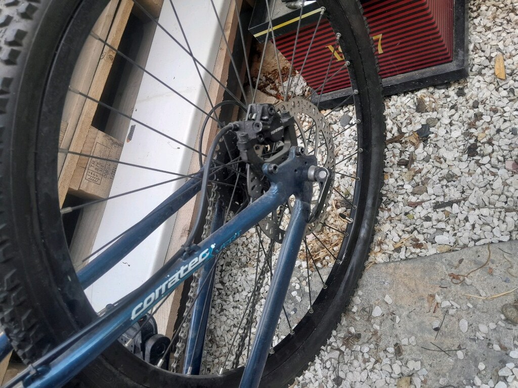 Corratec profesyonel bisiklet ve kask la beraber - 5