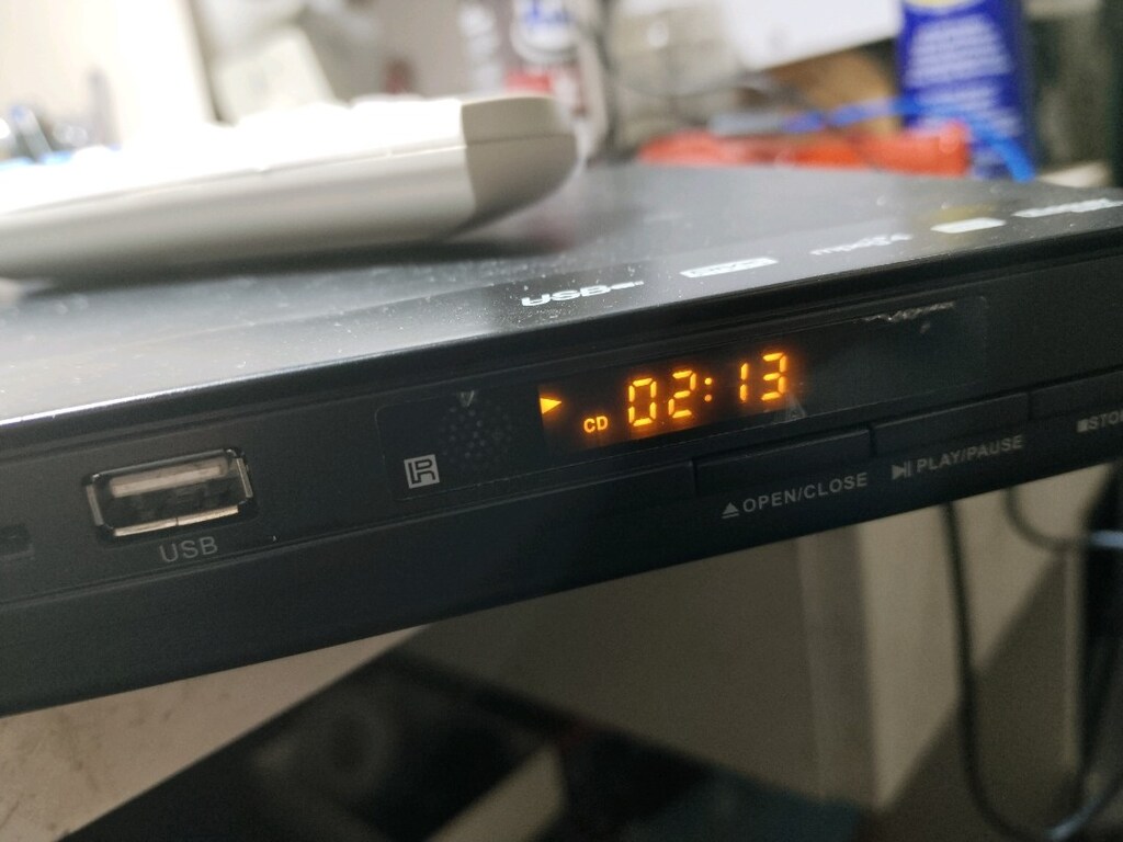 VESTEL - 7300 MARKA VE MODEL NUMARALI AZ KULLANILMIŞ DVD PLAYER - 2