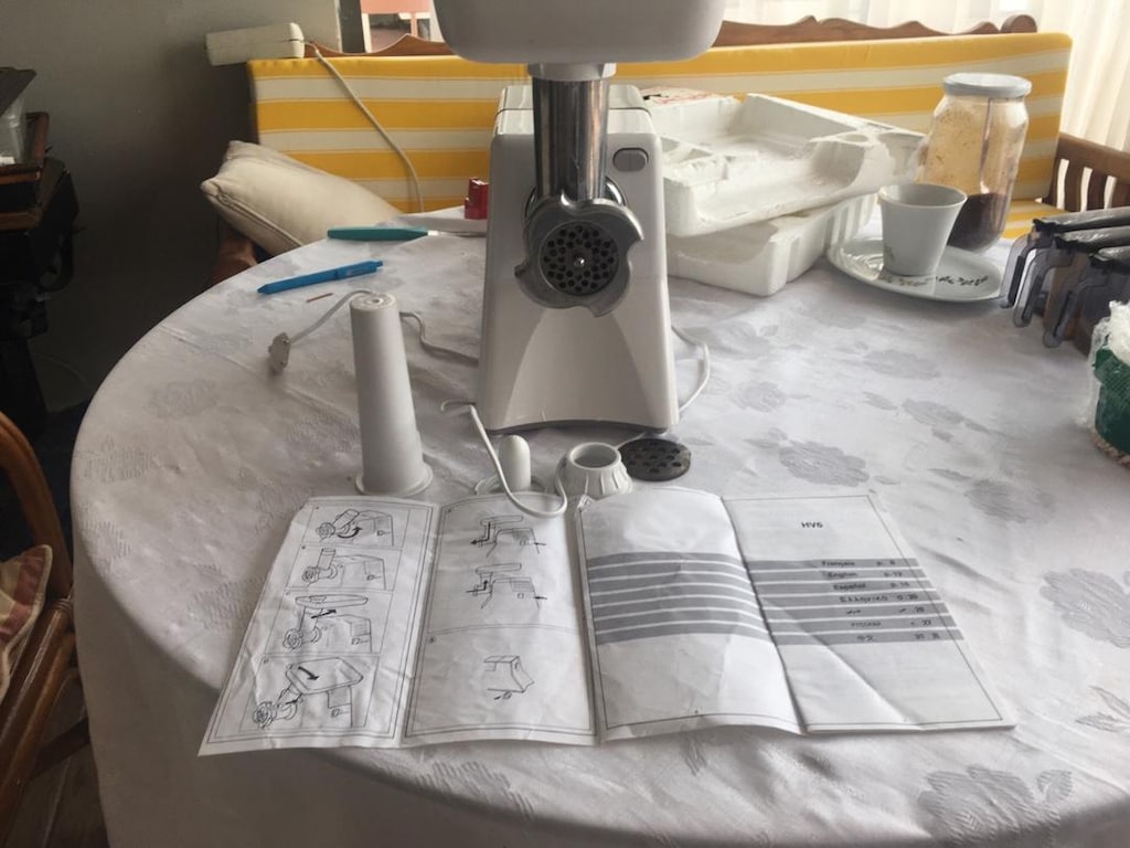 MOULİNEX KIYMA MAKİNASI. ÇOK YENİ. - 3