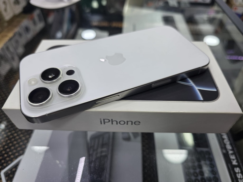 İPHONE 16 PRO 128 GB- PİL 90 - APPLE TR GARANTİLİ - 4