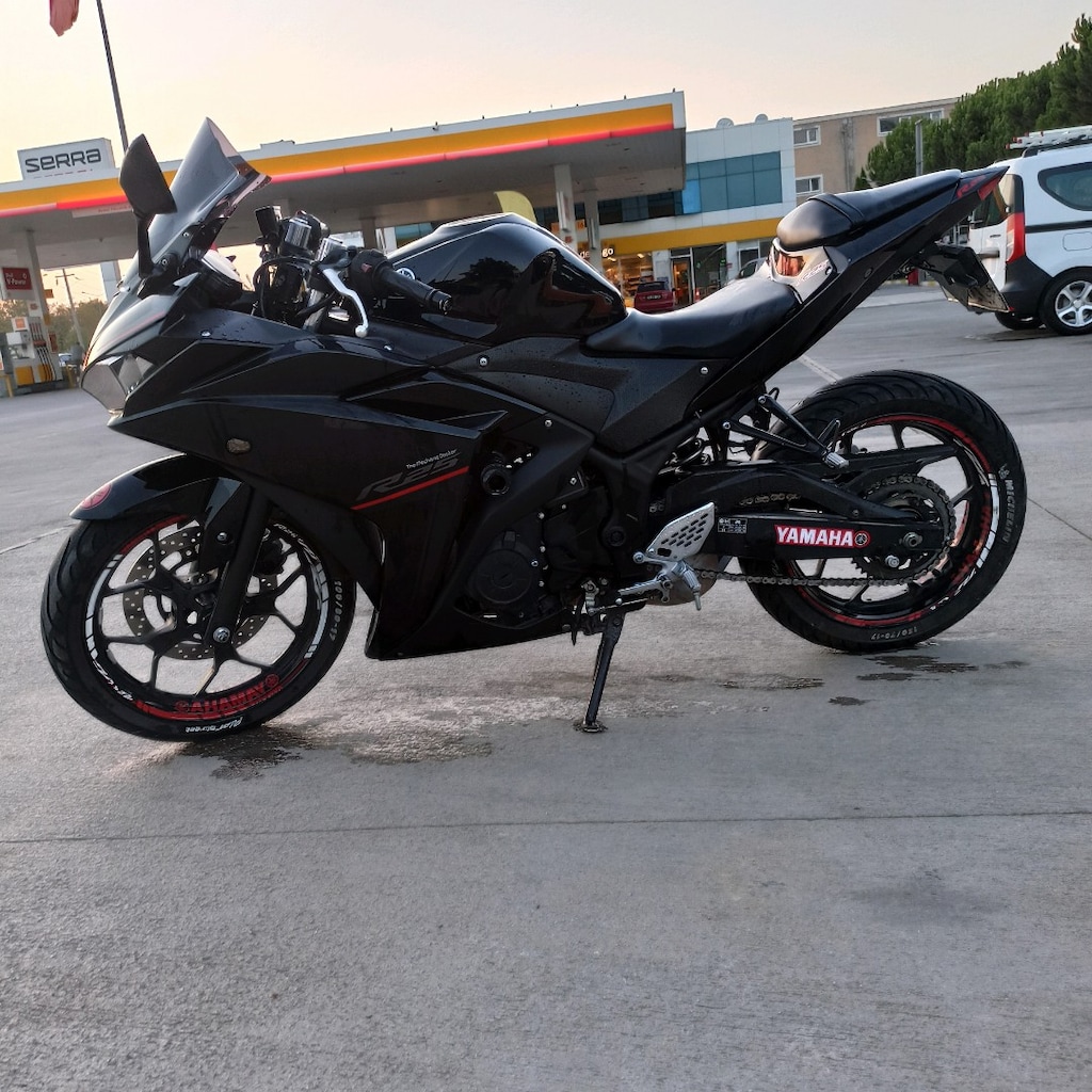 YAMAHA YZF R25 SON