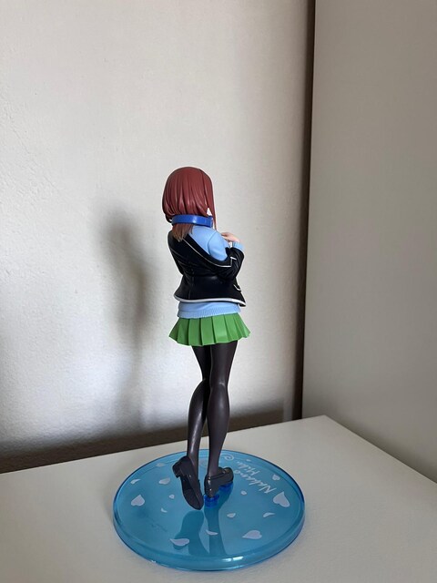 Nakano Miku (Uniform Ver.) Anime Figür