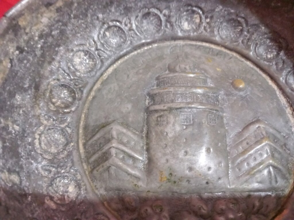 brozlaşmış pirinç el dövmesi Galata Kulesi işlemeli hamam tası - 3
