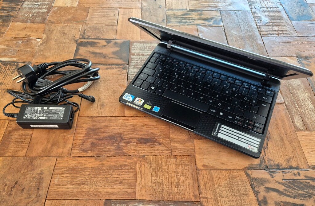 Packard Bell Dot Serisi Netbook - 9
