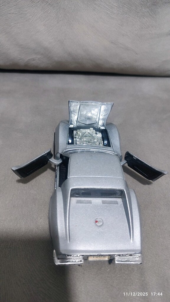 1968 Corvette Stingray modeli metal diecast oyuncak araba - 9