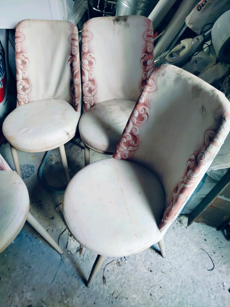 4 ADET SANDALYE 2 BİN TL - 5