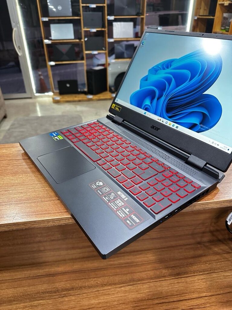 Acer Nitro 5 Oyuncu Laptopu RTX 3050Tİ - 4