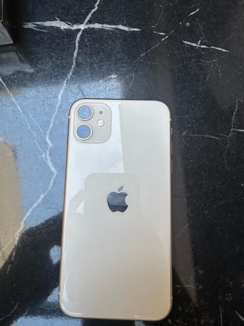 iPhone 11
