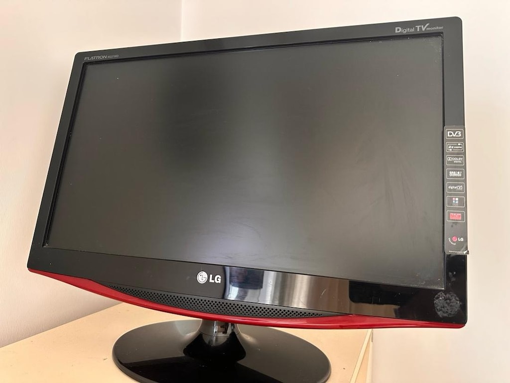 LG Flatron M227WD 22" Full HD TV Monitör | HDMI | Dahili TV Alıcılı - 5