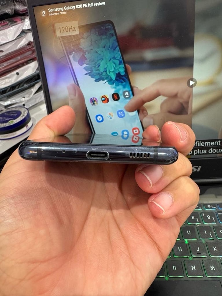 SAMSUNG S20 FE 128 GB - 6