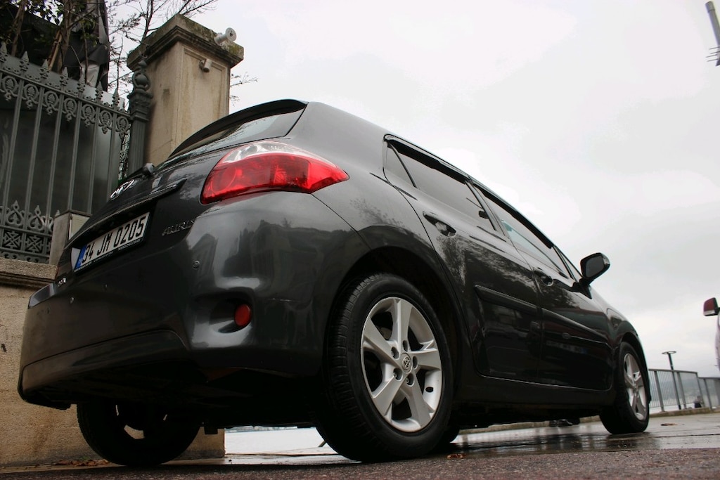 TOYOTA AURİS OTOMATİK - 3