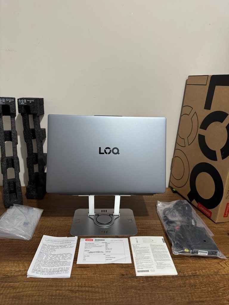 RYZEN 7 - 4 AYLIK - RTX4050 - LENOVO LOQ GAMİNG LAPTOP - 7