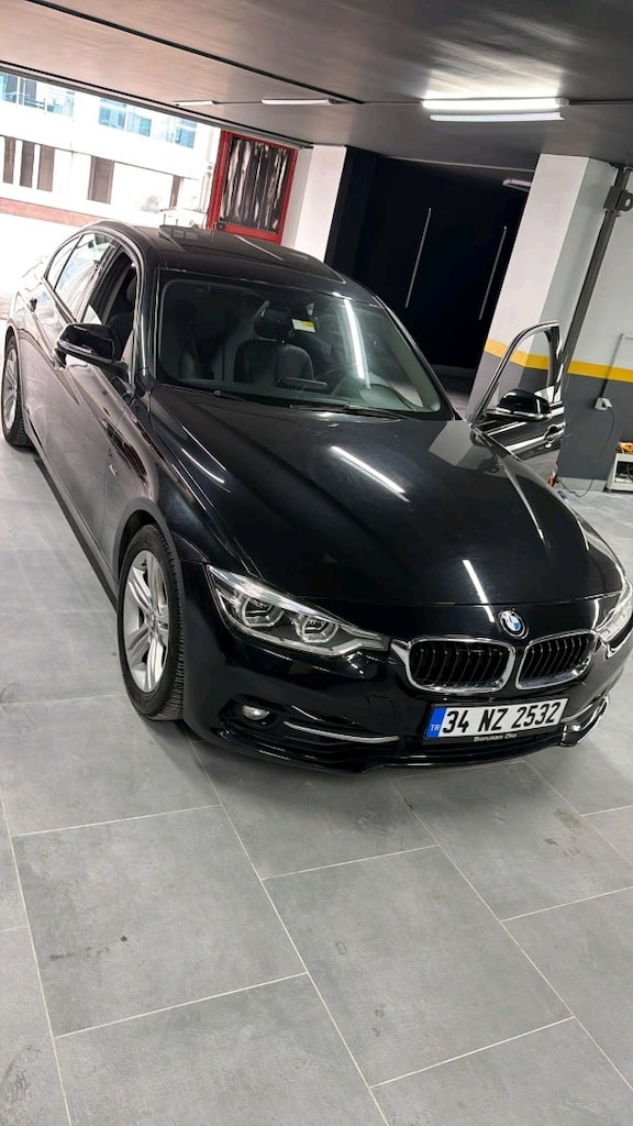 BMW 320i